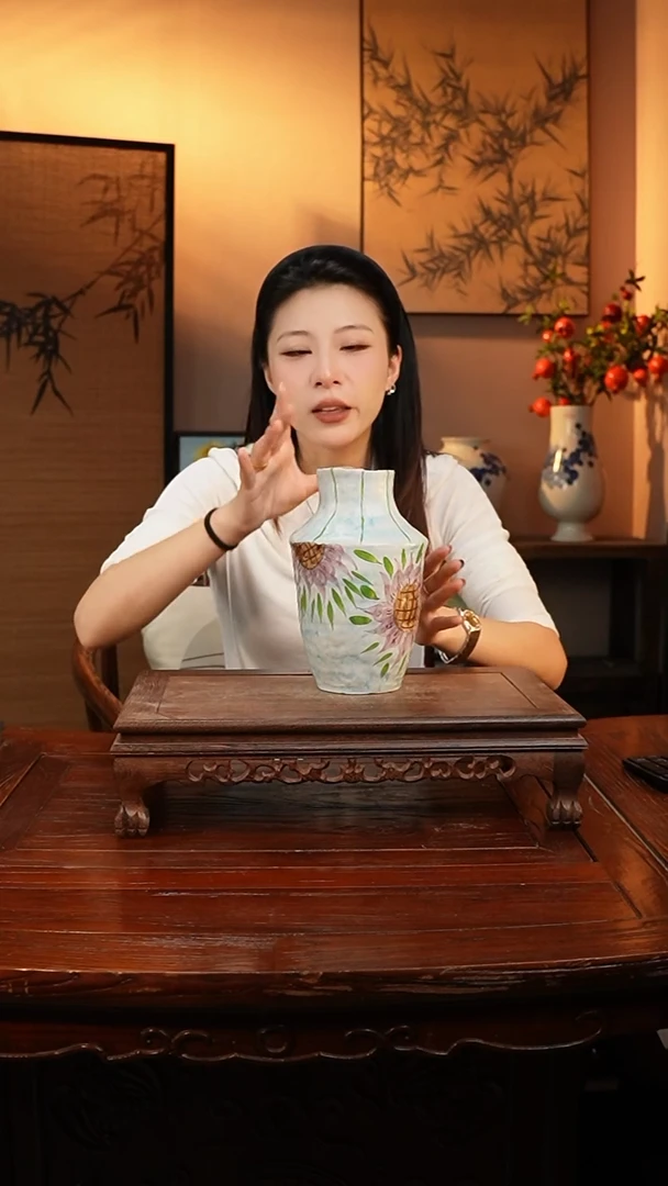 【闪购商品】景德镇手工手绘陶瓷花器