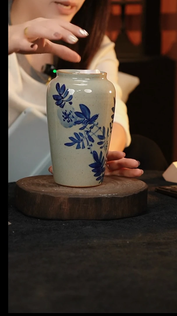 【闪购商品】景德镇手工手绘陶瓷花器