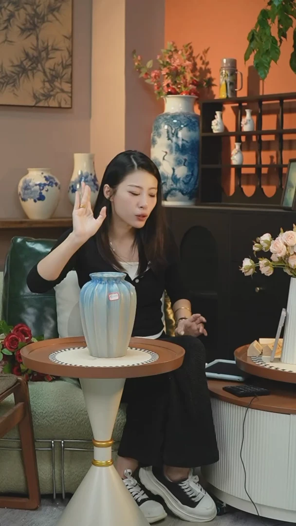 【闪购商品】景德镇手工手绘陶瓷花器