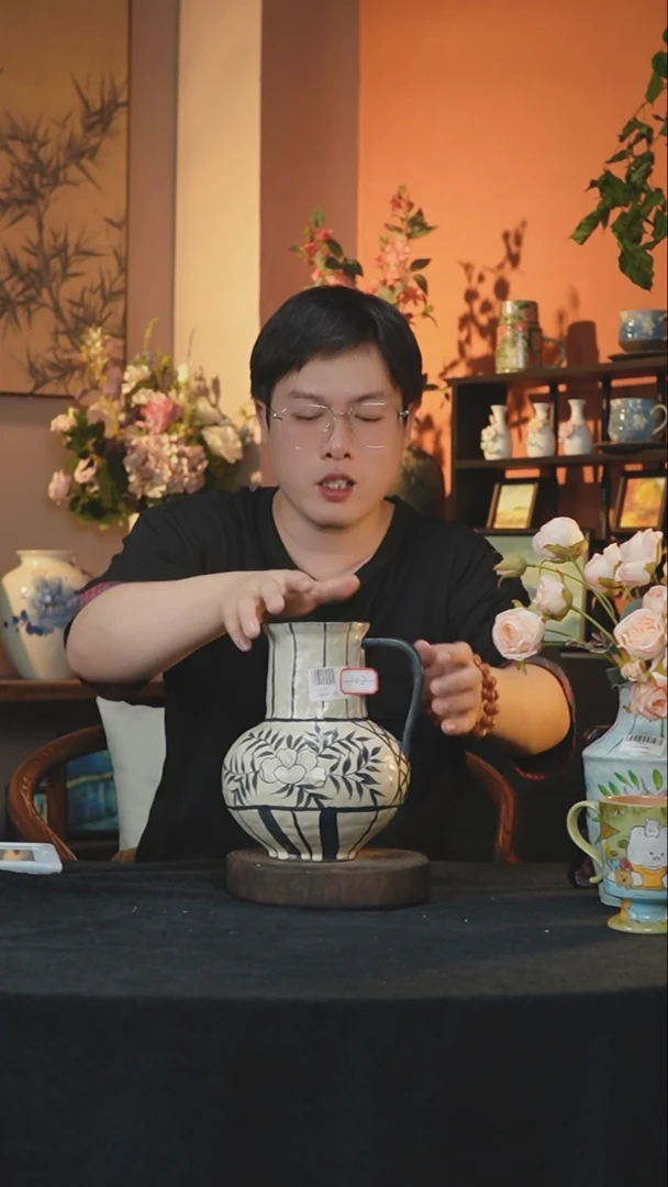 【闪购商品】景德镇手工手绘陶瓷花器