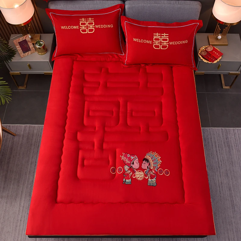 大红色婚庆床褥床垫结婚褥子垫被家用1.8/2.0床新房喜庆陪嫁床上