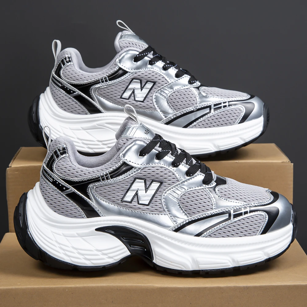 老爹鞋冬季新款女款时尚厚底加绒加厚透气百搭潮流ins爆款运动鞋