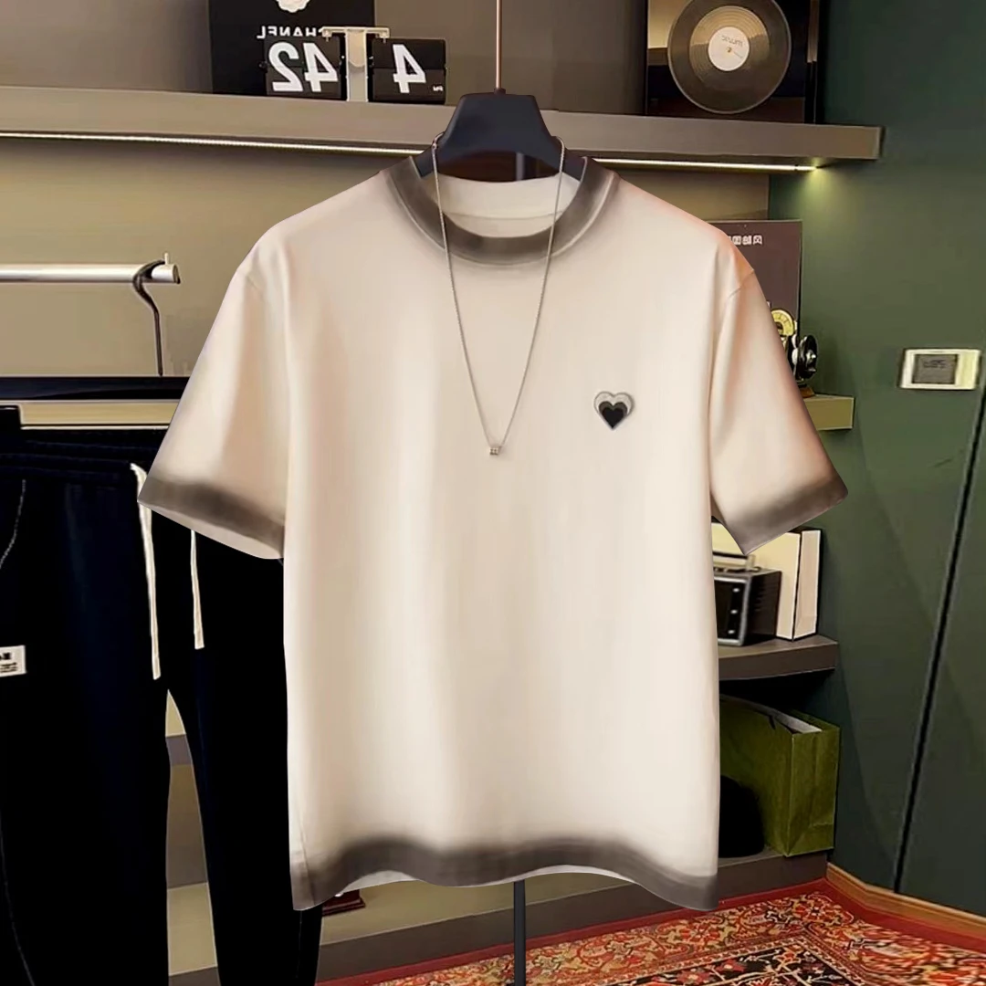 轻奢高级感短袖T恤男夏季宽松透气ins潮流圆领渐变爱心小标体恤潮
