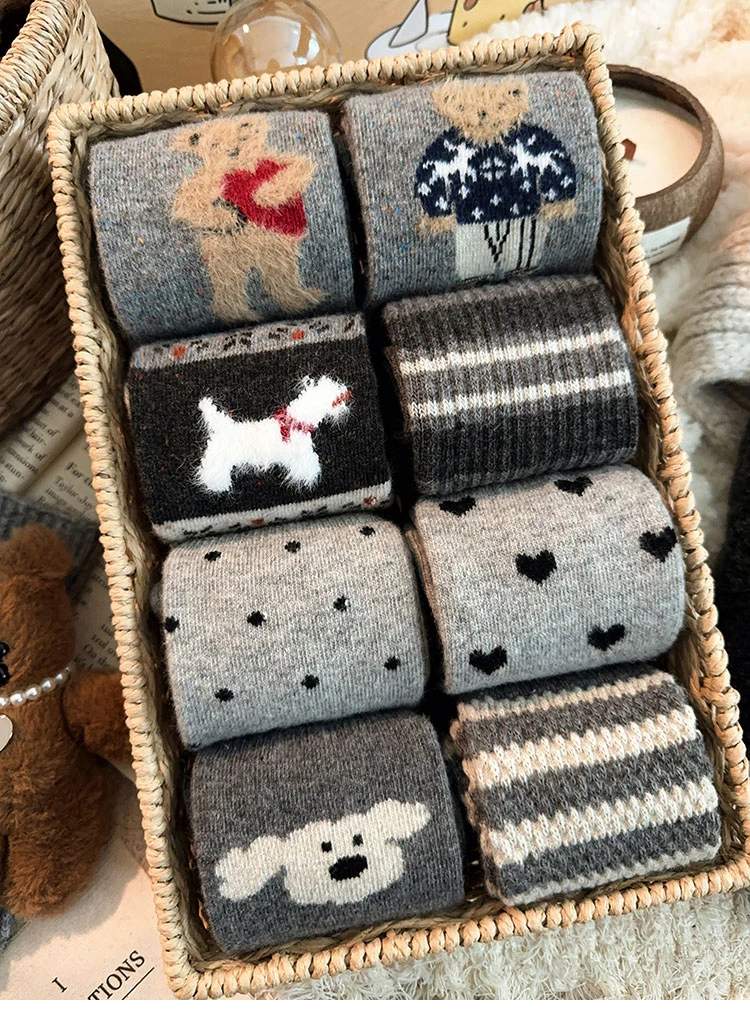 秋冬季袜子女中筒袜加绒加厚保暖日系可爱羊毛袜条纹灰色女生长袜