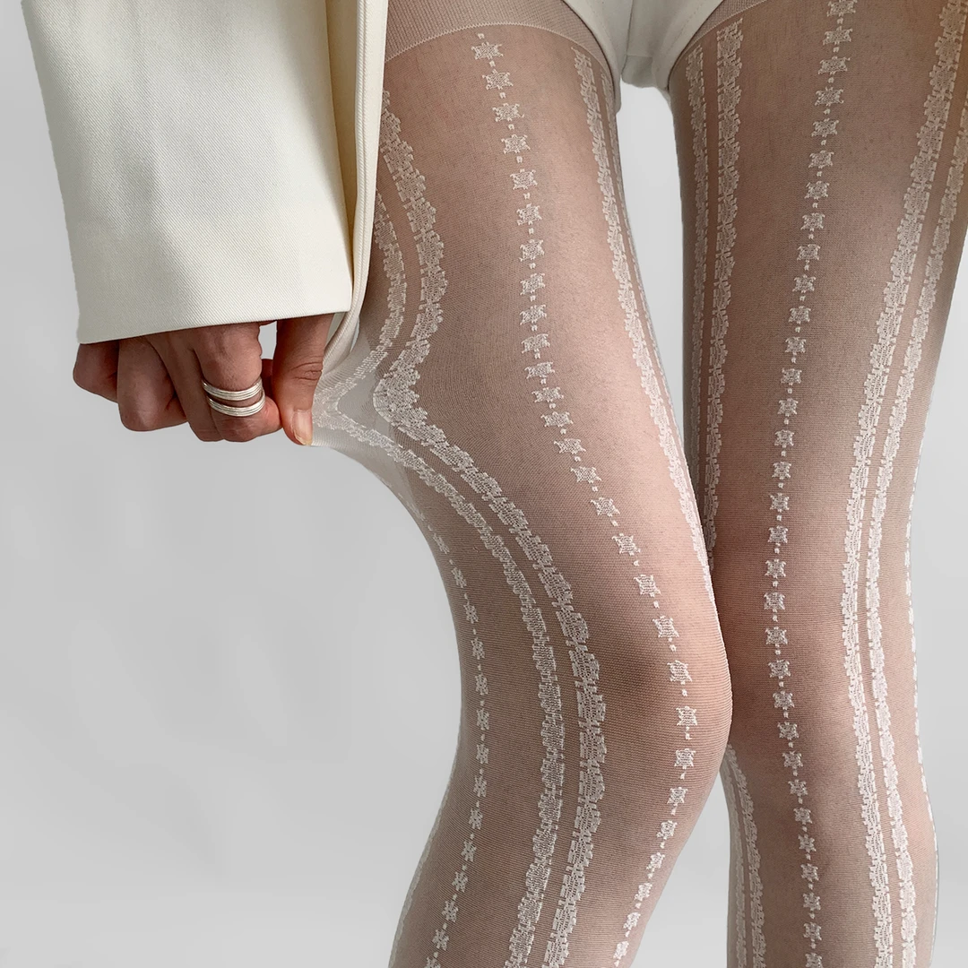 夜间教习室提花黑色丝袜女春秋竖条纹性感黑丝防勾丝打底袜子白丝