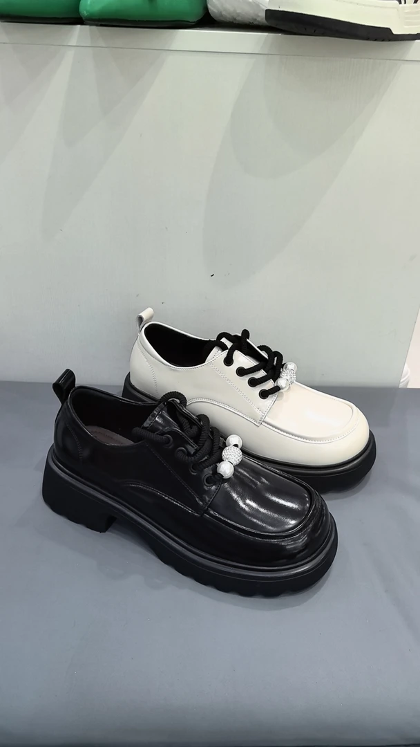 新款特大码松糕底乐福鞋