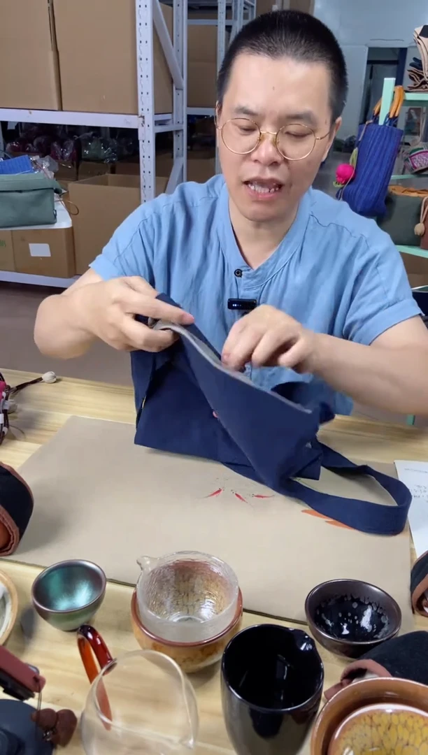【闪购商品】闪购男挎包----------