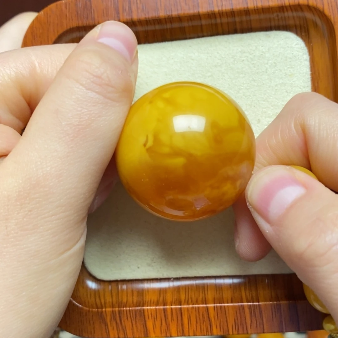 【闪购商品】蜜蜡裸石未镶嵌单珠