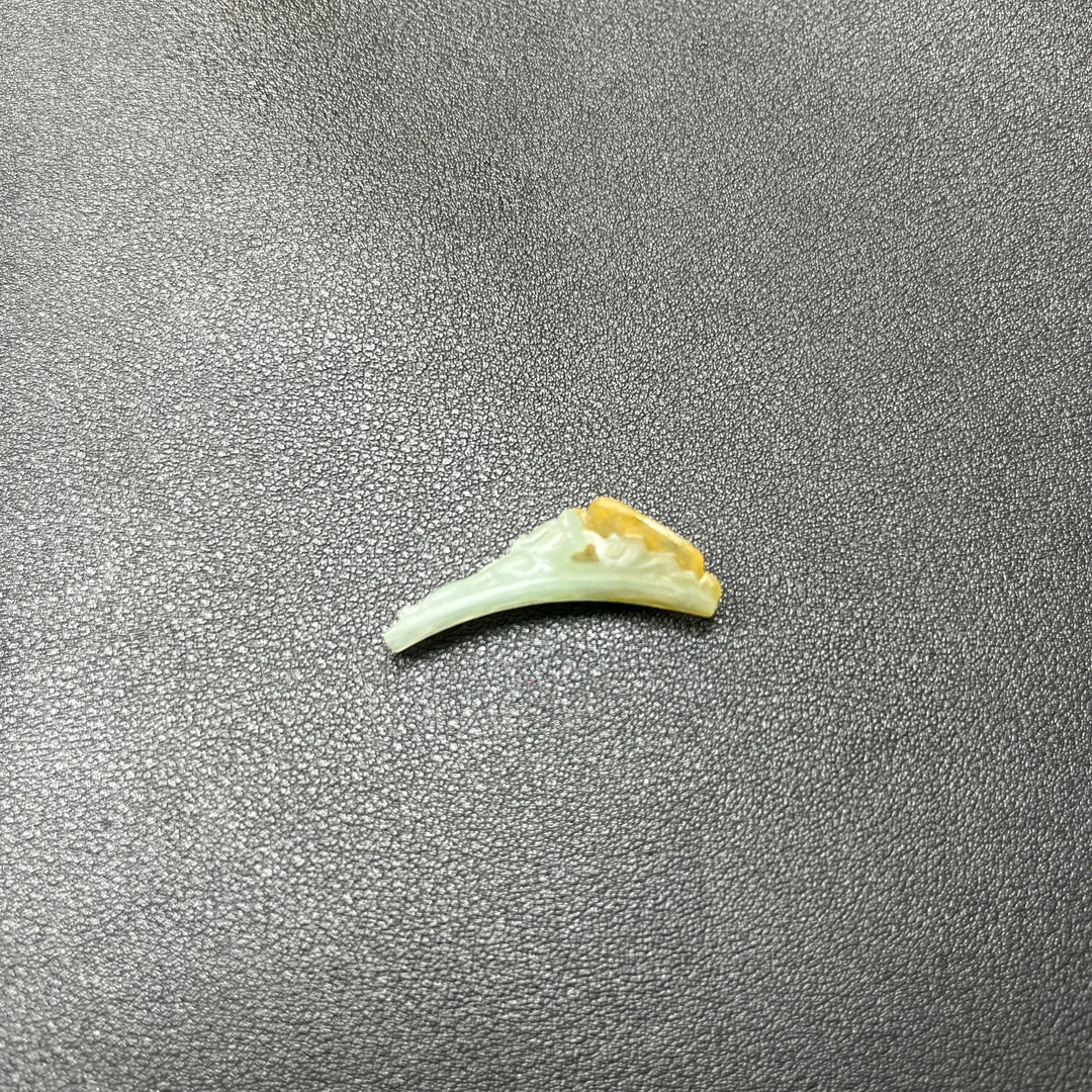 翡翠毛货挂件吊坠