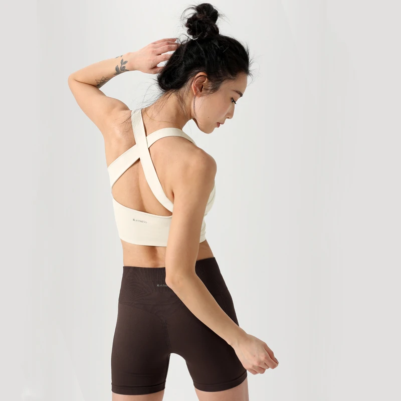 kk fitness速干运动背心白色胸垫健身服女遮副乳美背瑜伽内衣文胸