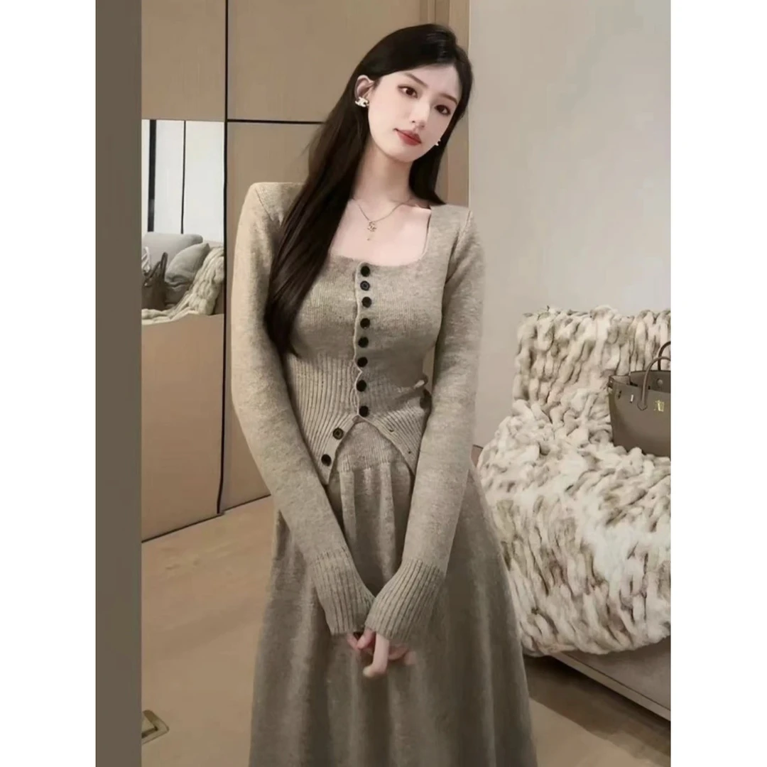 针织毛衣连衣裙子女2024新款秋冬季大衣内搭打底修身气质长裙套装