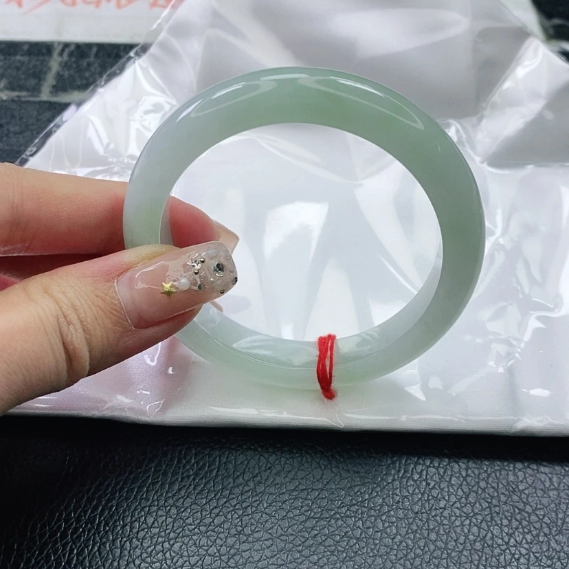 【闪购商品】翡翠手镯未镶嵌再*一