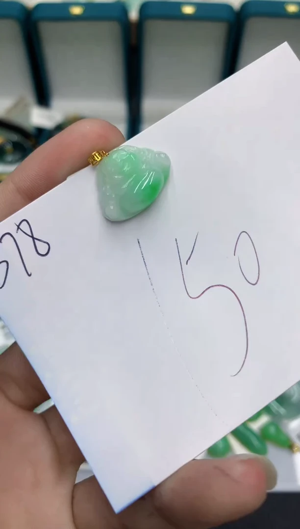 【闪购商品】翡翠颈饰18K金镶嵌翡翠