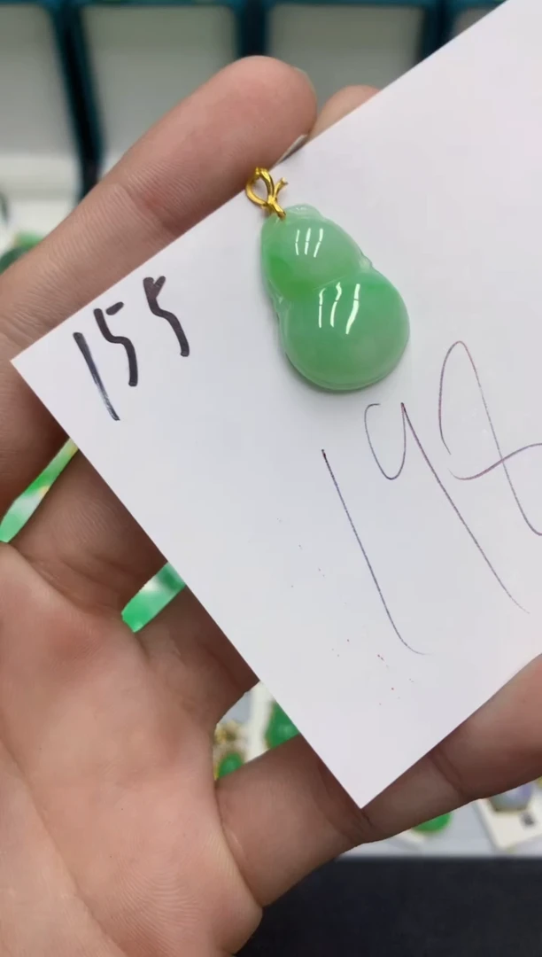 【闪购商品】翡翠颈饰18K金镶嵌号链接