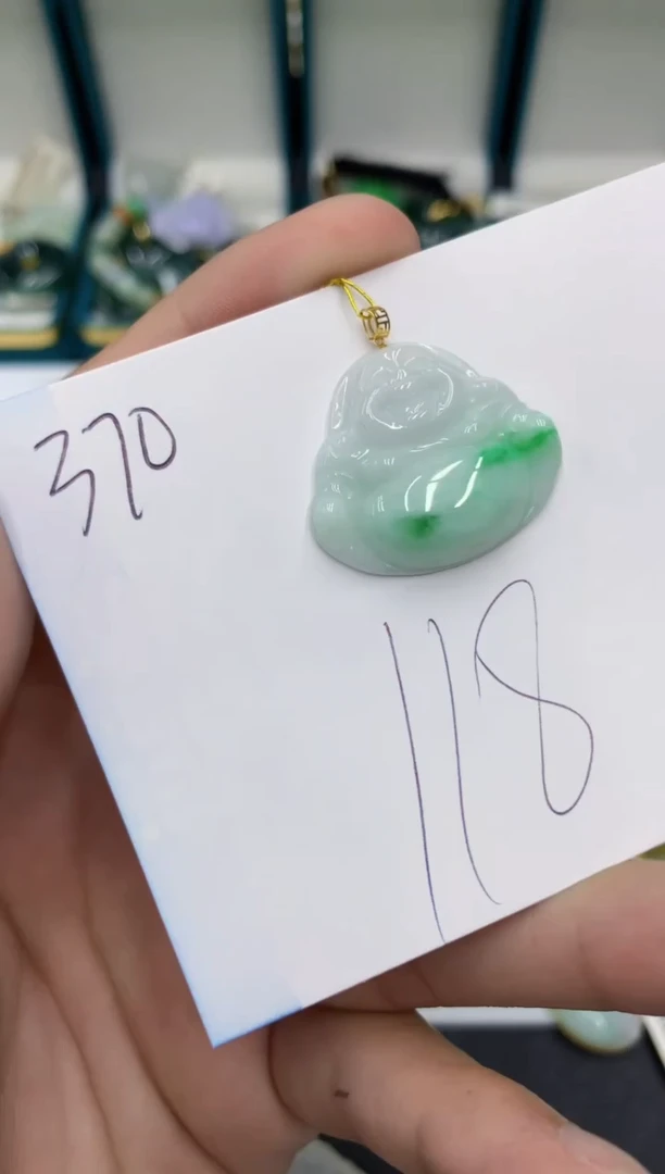 【闪购商品】翡翠颈饰18K金镶嵌翡翠