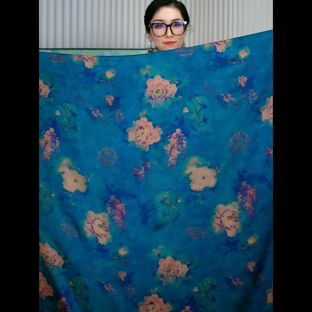 星悦｜蓝贵人｜香云纱 秋冬优雅百搭 140 方巾