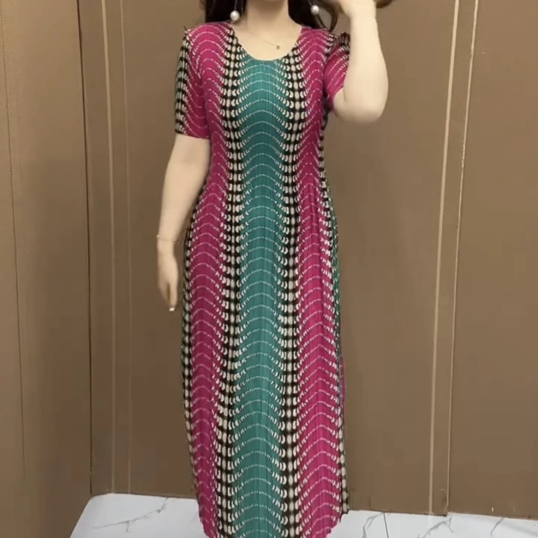 反季亮色时尚休闲褶皱遮肉显瘦连衣裙妈妈装中老年女装