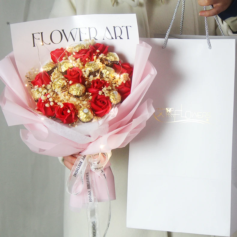 创意粉蓝红香皂玫瑰满天星干花巧克力花束生日礼物送闺蜜女友老婆