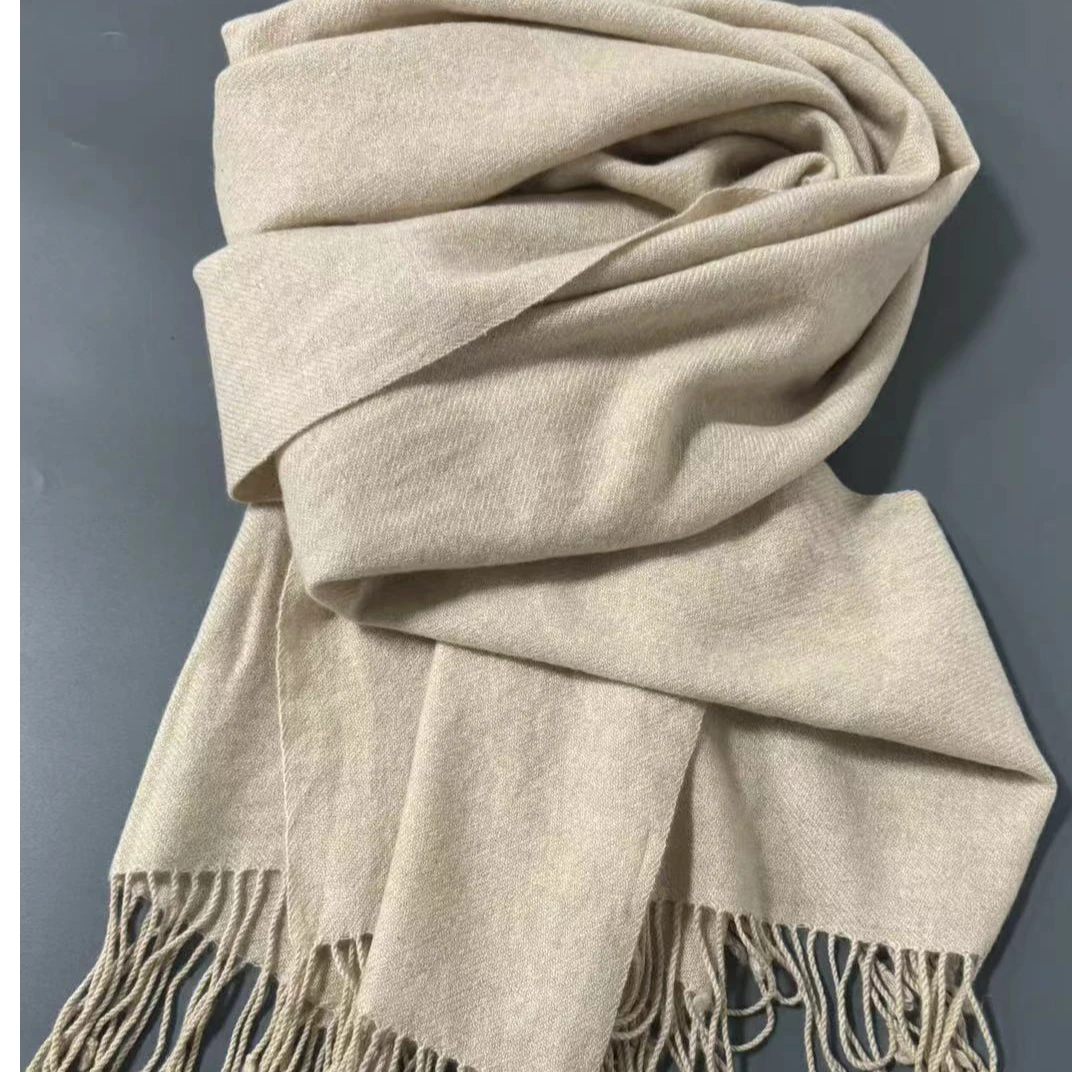 纯色素色羊毛披肩时尚高级简约风厚款大尺寸围巾披肩