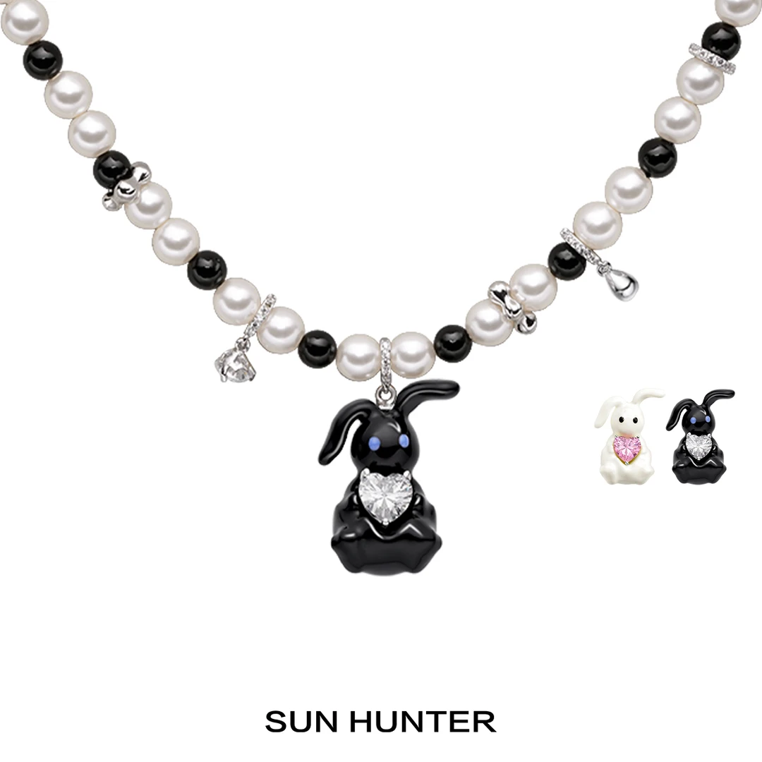 铜合金仿珍珠项链 三横SUN HUNTER珠珠珐琅兔子爱心锆石项链小众