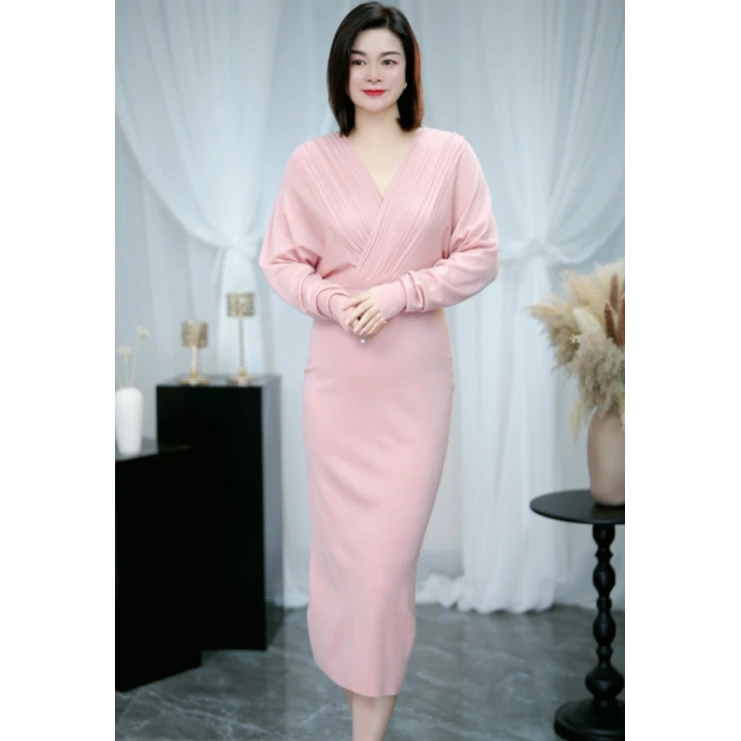 【索幂SOMI】2024新品法式V领设计款高级感气质收身显瘦羊毛连衣裙