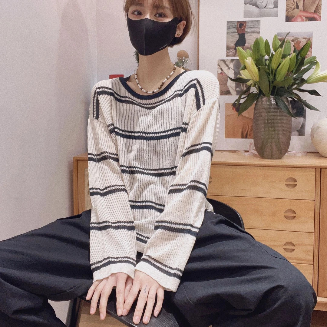 轻薄透气长袖针织衫女透气圆领百搭条纹慵懒风宽松时尚防晒罩衫