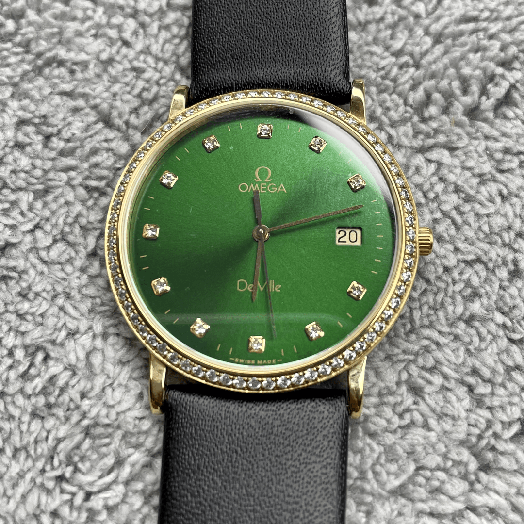 95新  欧米茄/蝶飞系列/石英/32mm/单表/大魔王