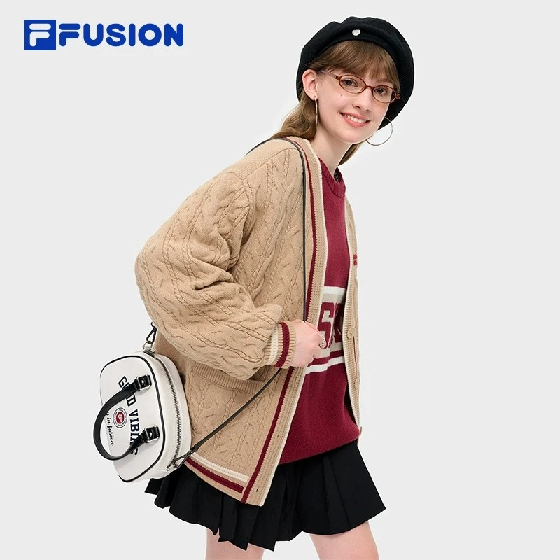 FUSION斐乐潮牌编织外套女秋冬休闲复古V领开衫T11W433403F
