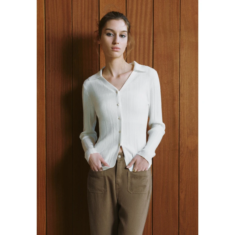 UR春季新款女简约百搭高阶肌理感紧身针织开衫UWH940025