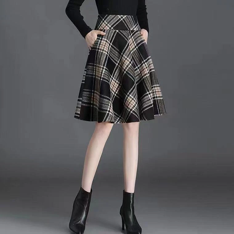格子半身裙女毛呢短裙2024新款时尚a字大摆伞裙秋冬配毛衣蓬蓬裙