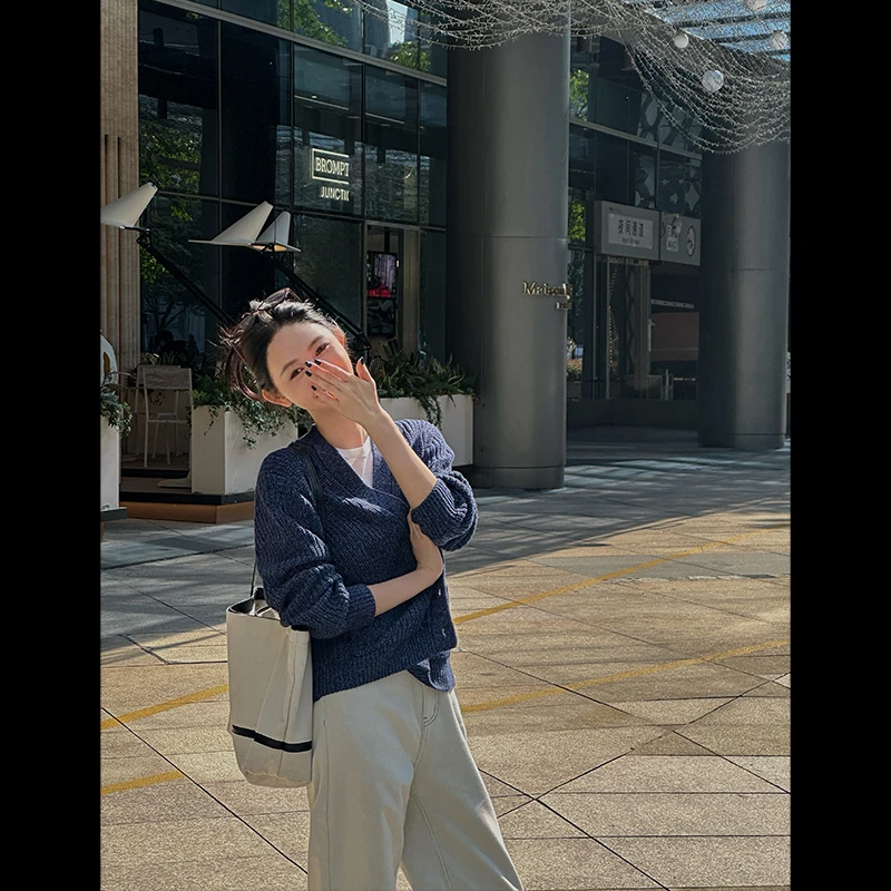 QK·宝藏单品·老钱风粗纱线慵懒风单排扣花纱针织开衫外套QK0659