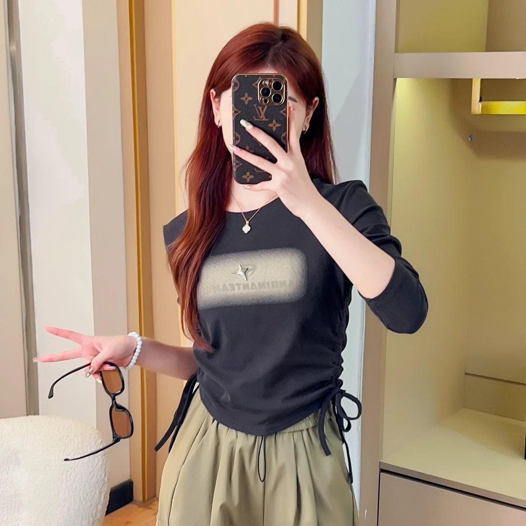 艾格【遐想】美拉德宝藏衣橱-洋气显瘦印花百搭侧腰捏褶长袖t恤女