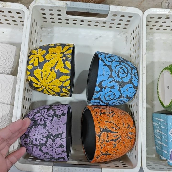 陶吸水透气的白陶花盆