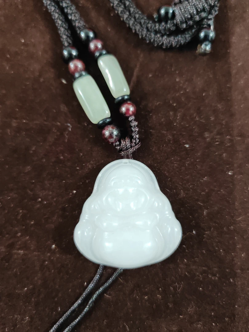 金丝玉精挑精品佛公配绳子礼盒