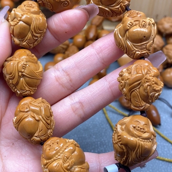 橄榄核核雕八大米勒