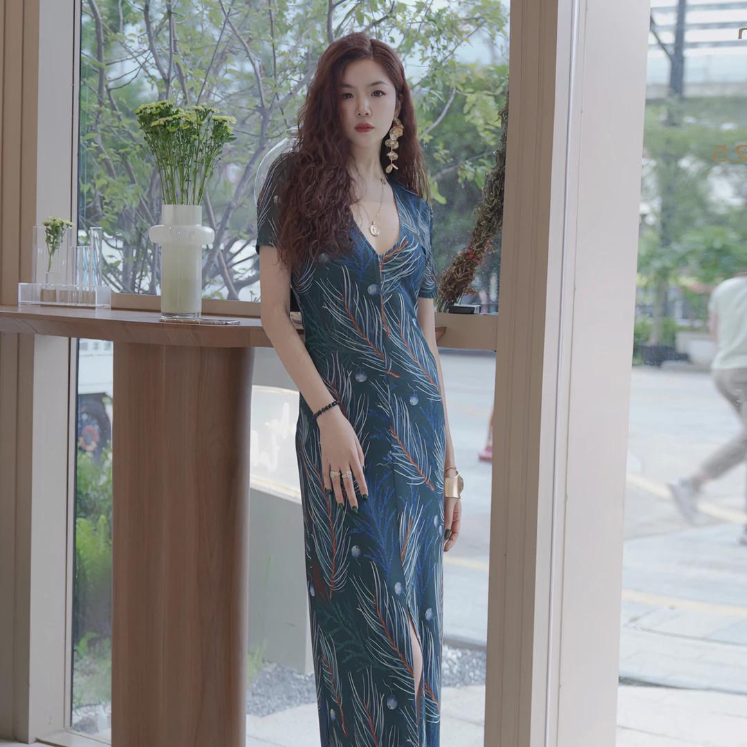 HZHJ新款时尚款孔雀羽翼复古夏季连衣裙显白显瘦高级轻奢修身029