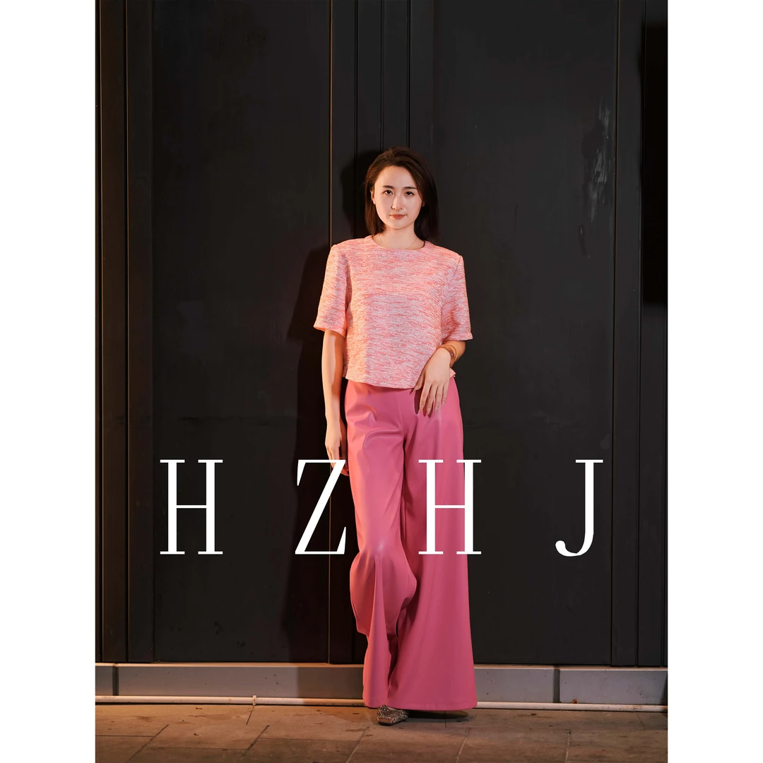 HZHJ设计师新款  浪漫粉 上衣气质时尚性感修身复古印花658