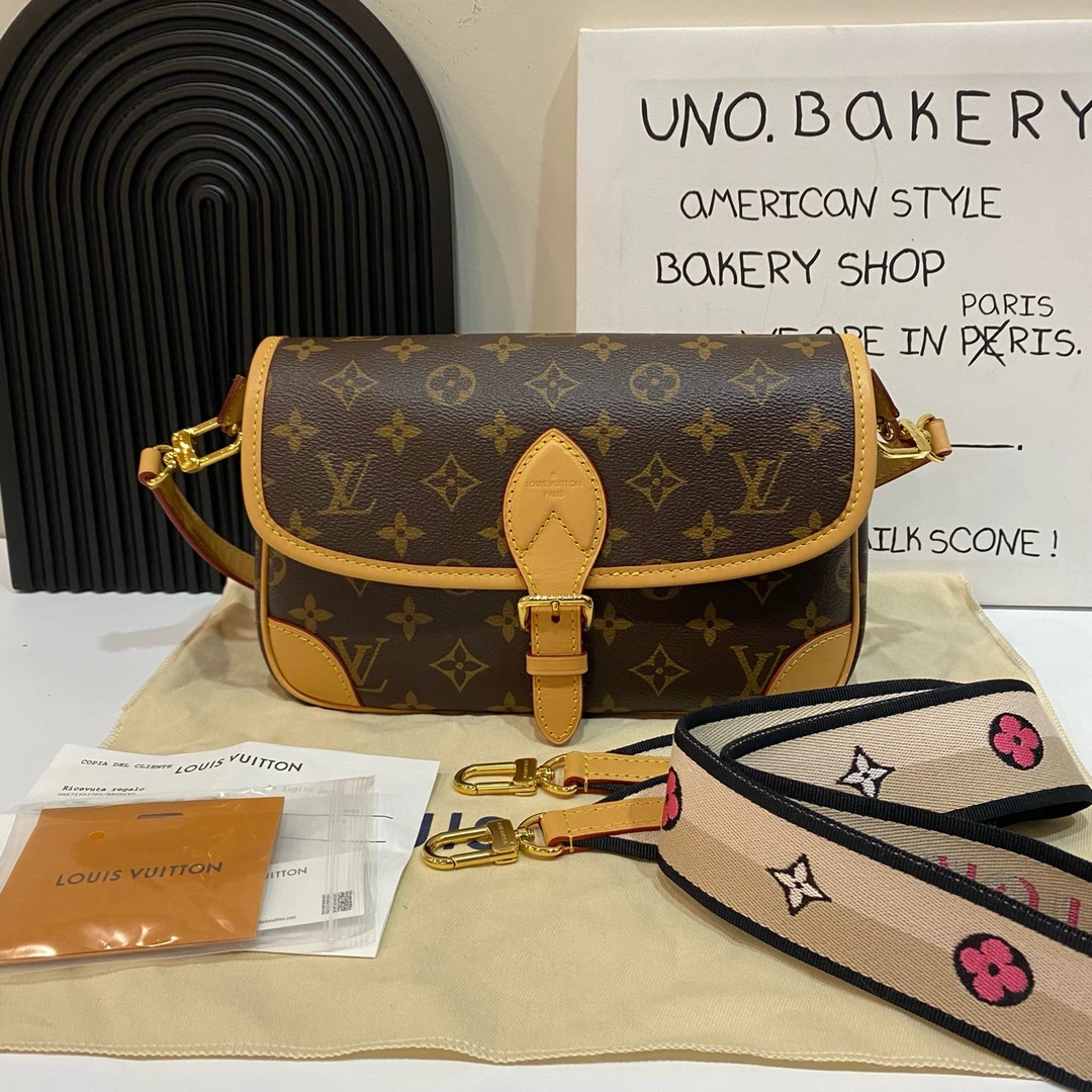 95新 LouisVuitton/路易威登 【蔡包紫】老花法棍 尾款链接