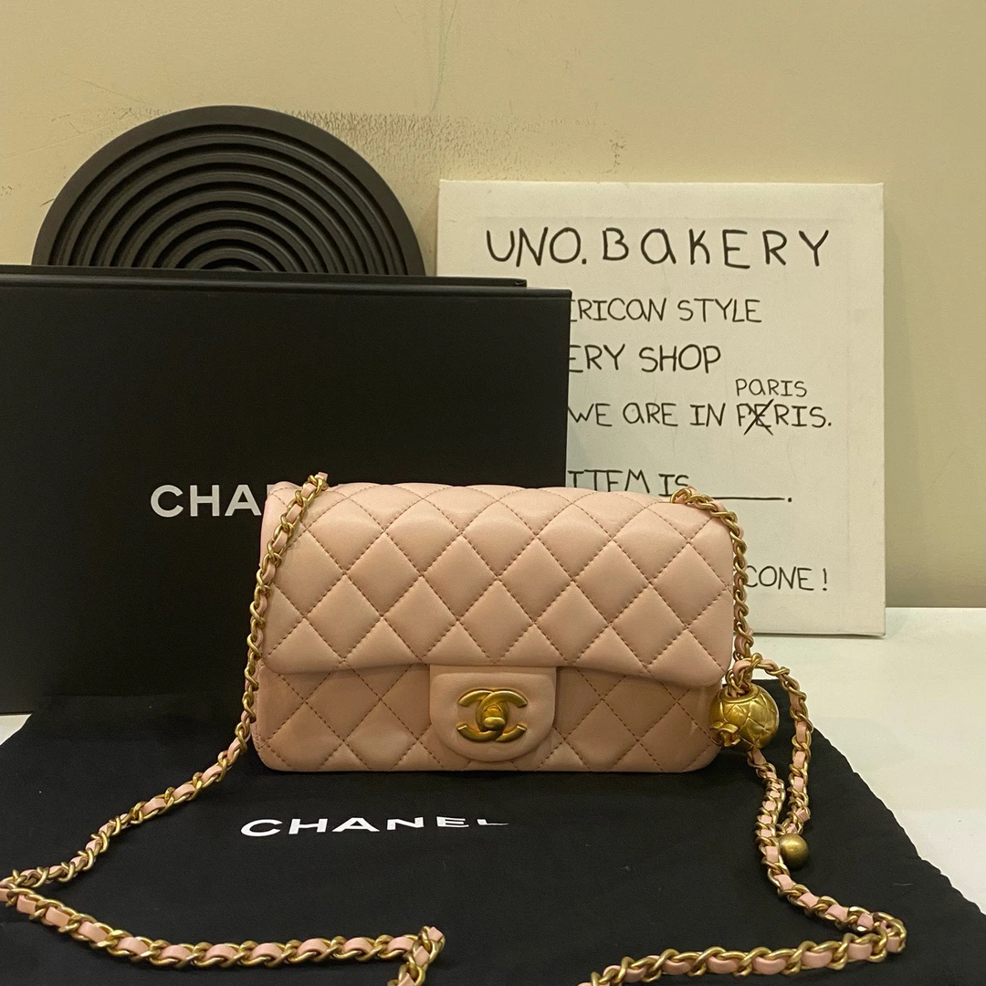 全新未使用 Chanel/香奈儿 【蔡包紫】23k樱花粉金球大mini