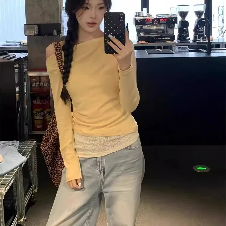韩系甜美蕾丝拼接设计感一字斜肩长袖T恤女秋季辣妹收腰褶皱上衣