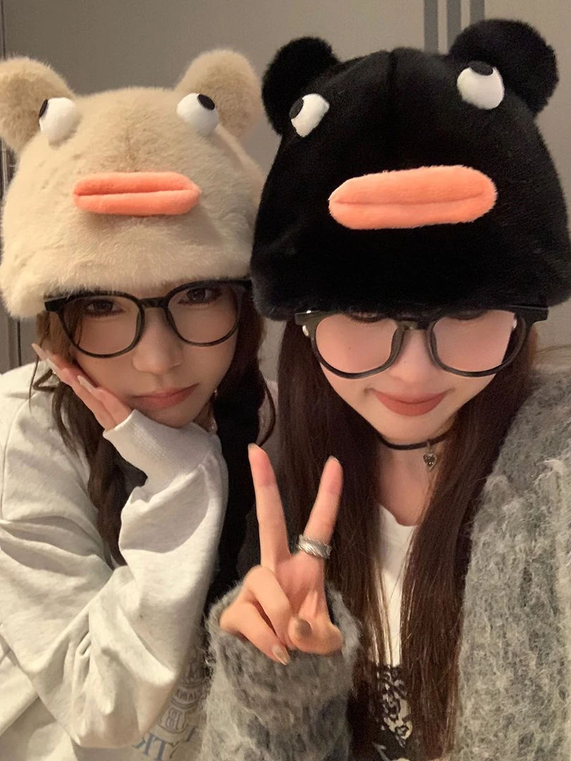 搞怪香肠嘴可爱熊耳朵毛绒冷帽子女秋冬日系百搭保暖仿貂毛包头帽