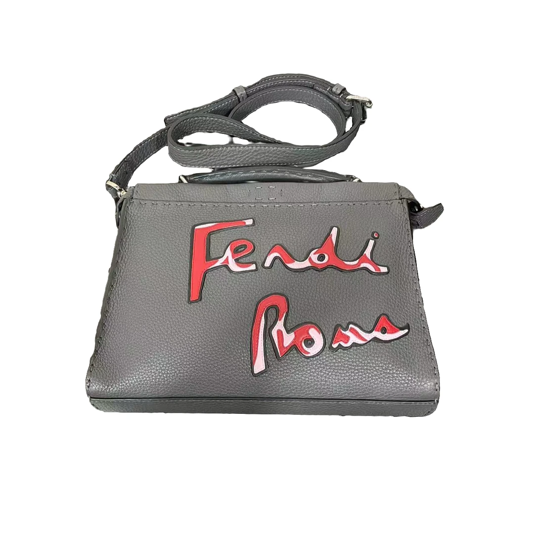 99新 FENDI/芬迪 男士 时尚 休闲 经典灰色手提包单肩斜挎包/0362