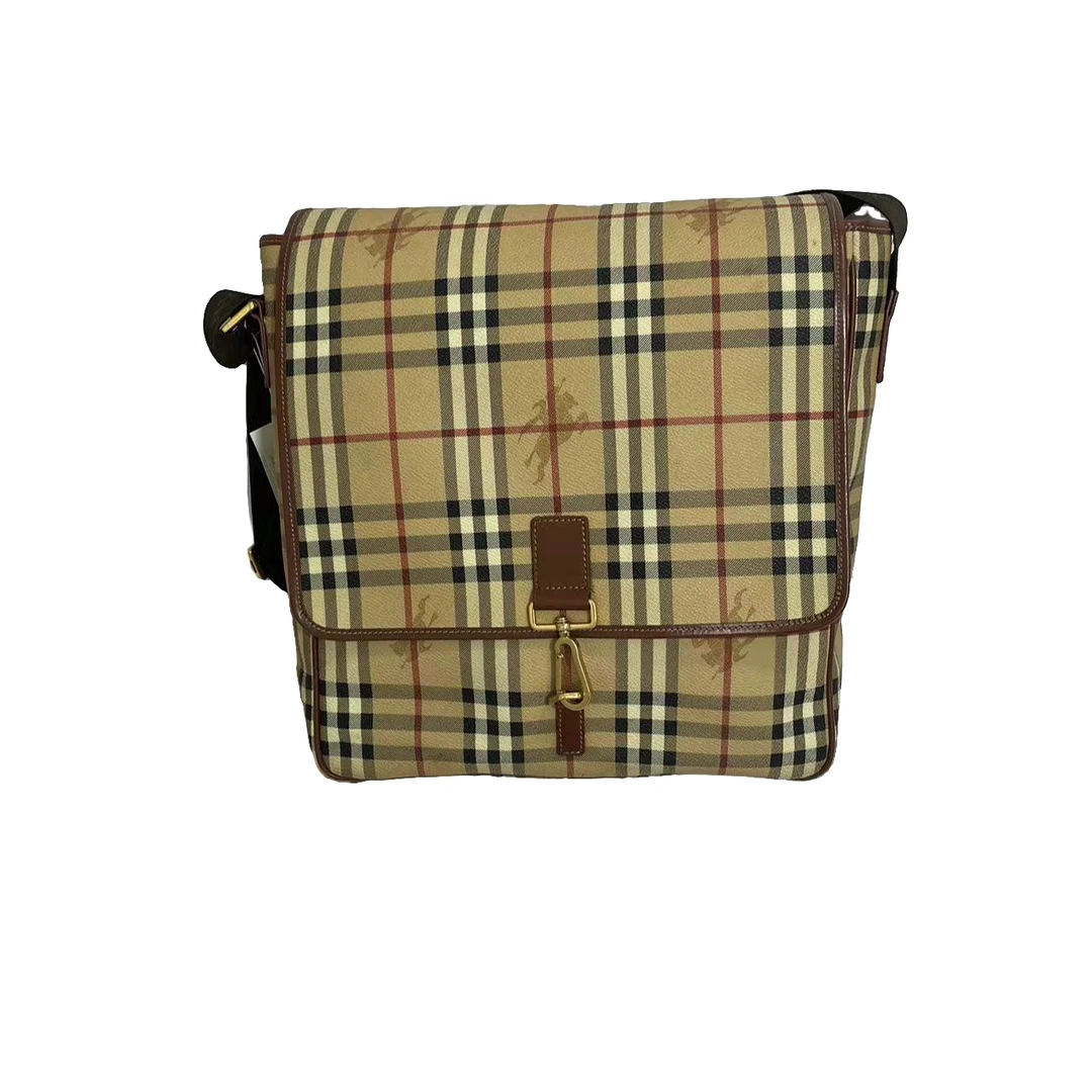 95新 BURBERRY/博柏利 97新男包奢侈品 战马格纹 单肩斜挎包/0243