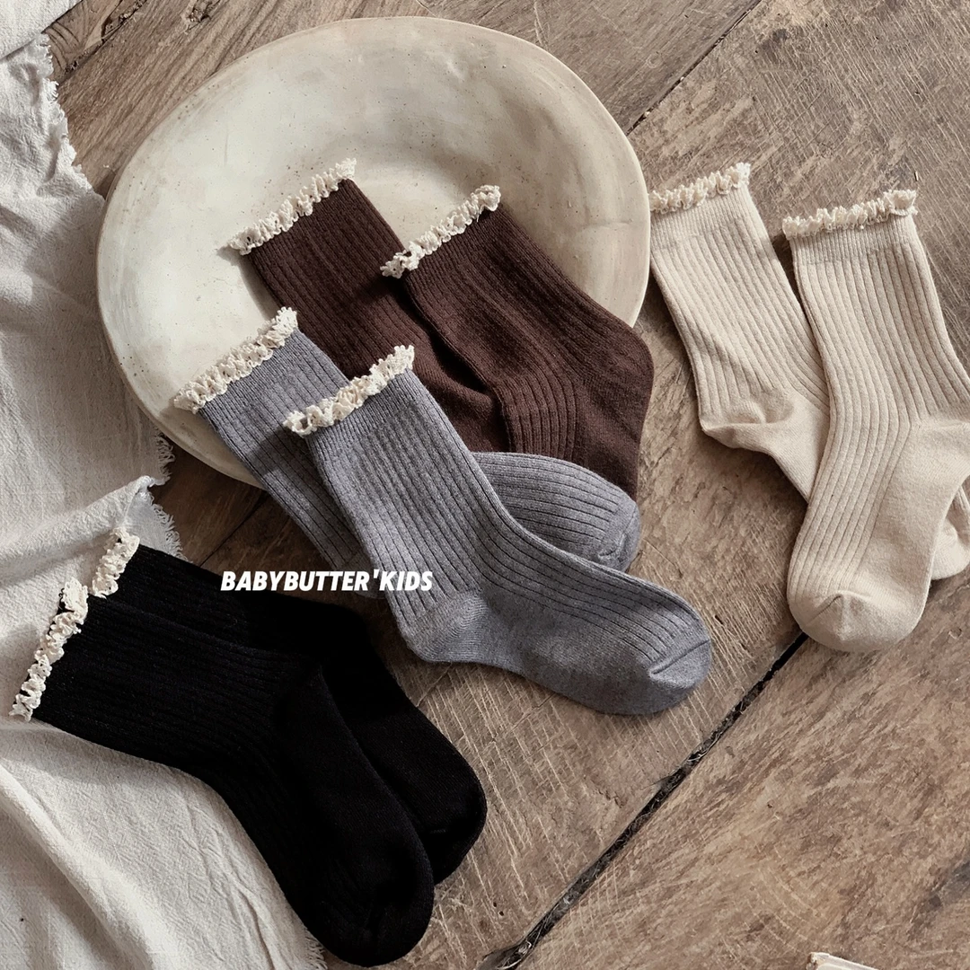 女童羊绒花边中筒袜儿童袜子秋冬加厚保暖复古纯色宝宝堆堆袜冬季