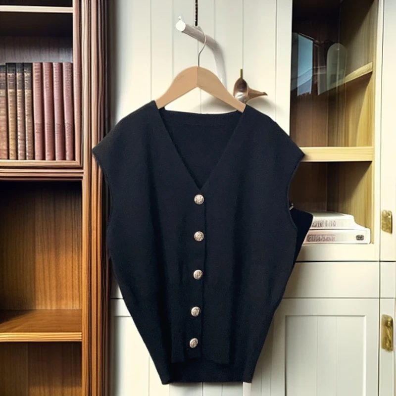 Gu单款毛针织衫A1800-1900