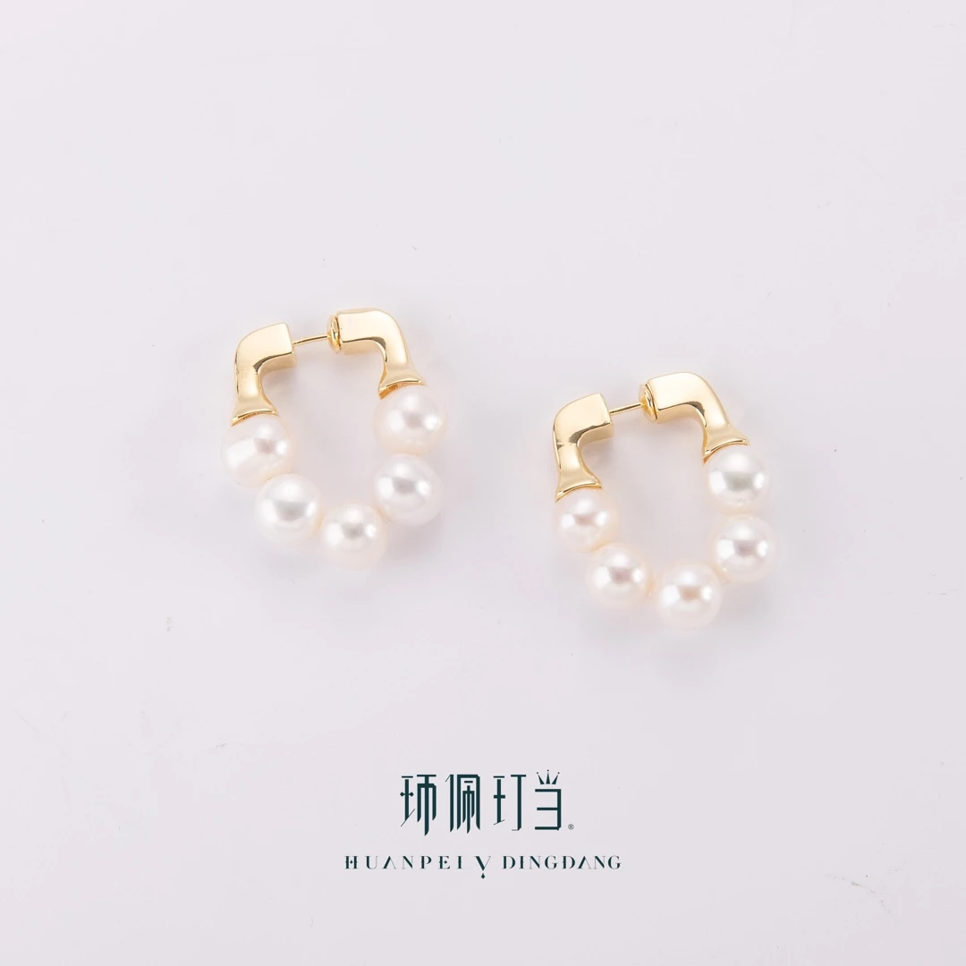 【环佩玎当旗舰店】百利天然淡水无核珍珠耳环