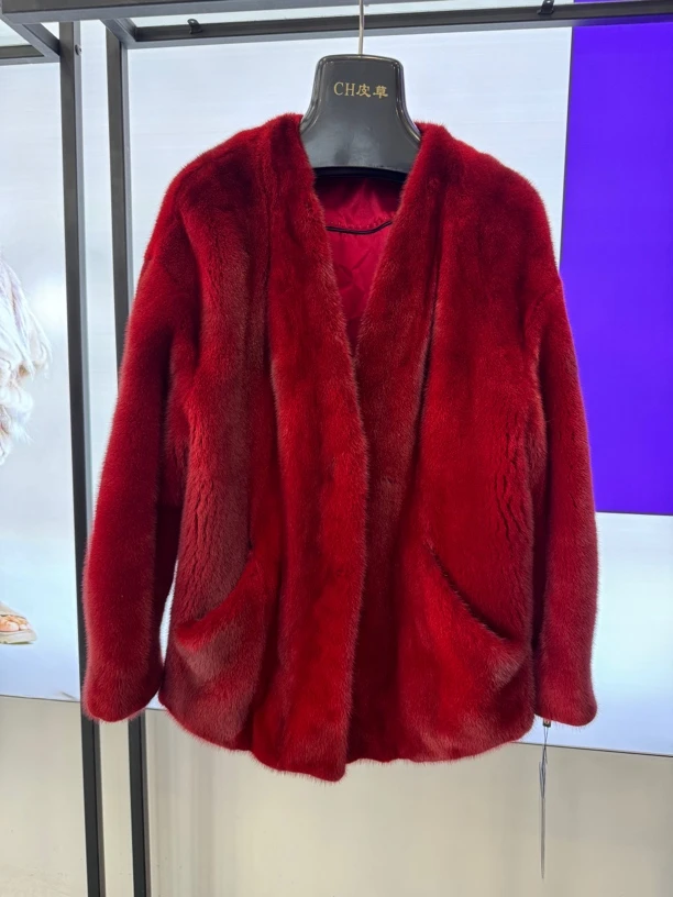 红色休闲短款秋冬时尚个性舒适水貂外套小个子臃肿上衣女外套