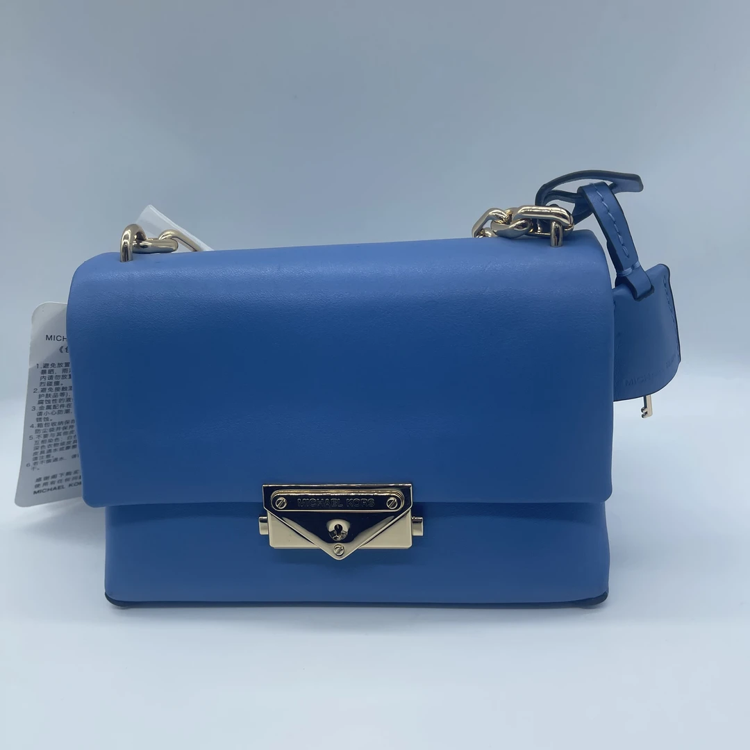 99新 MICHAELKORS/迈克高仕 MK Cece迷你翻盖链条斜挎包/EZ00131