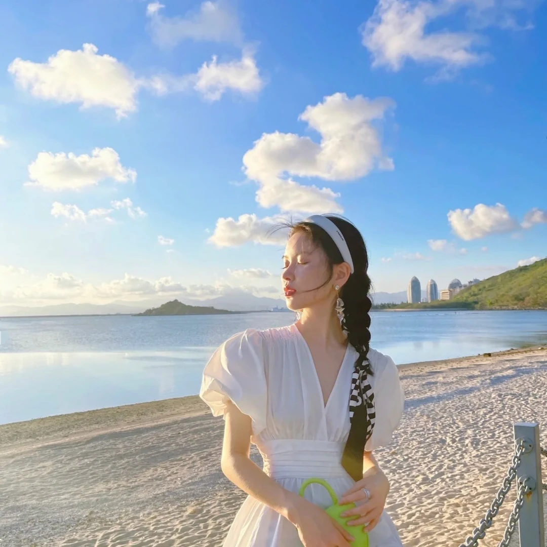 7/15号 1301-1350阿丰连衣裙,无运费险，以直播间价格为准