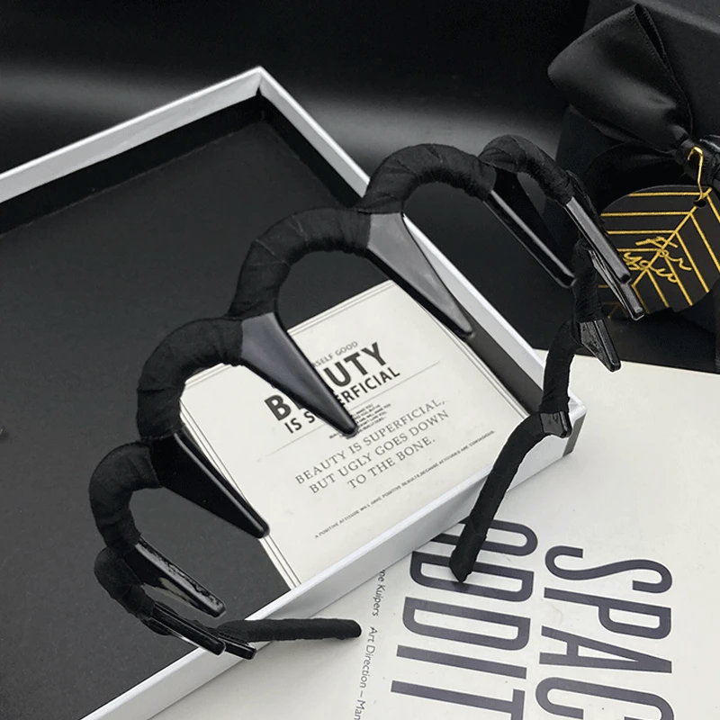 网红百搭洗脸头箍洋气简约带齿防滑发卡发箍精致刘海发夹压发头饰